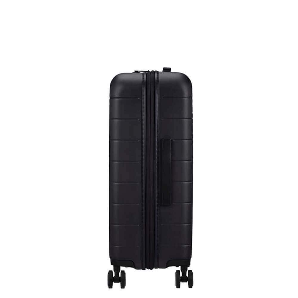 American Tourister - Novastream - Spinner 67 EXP Travel Suitcase