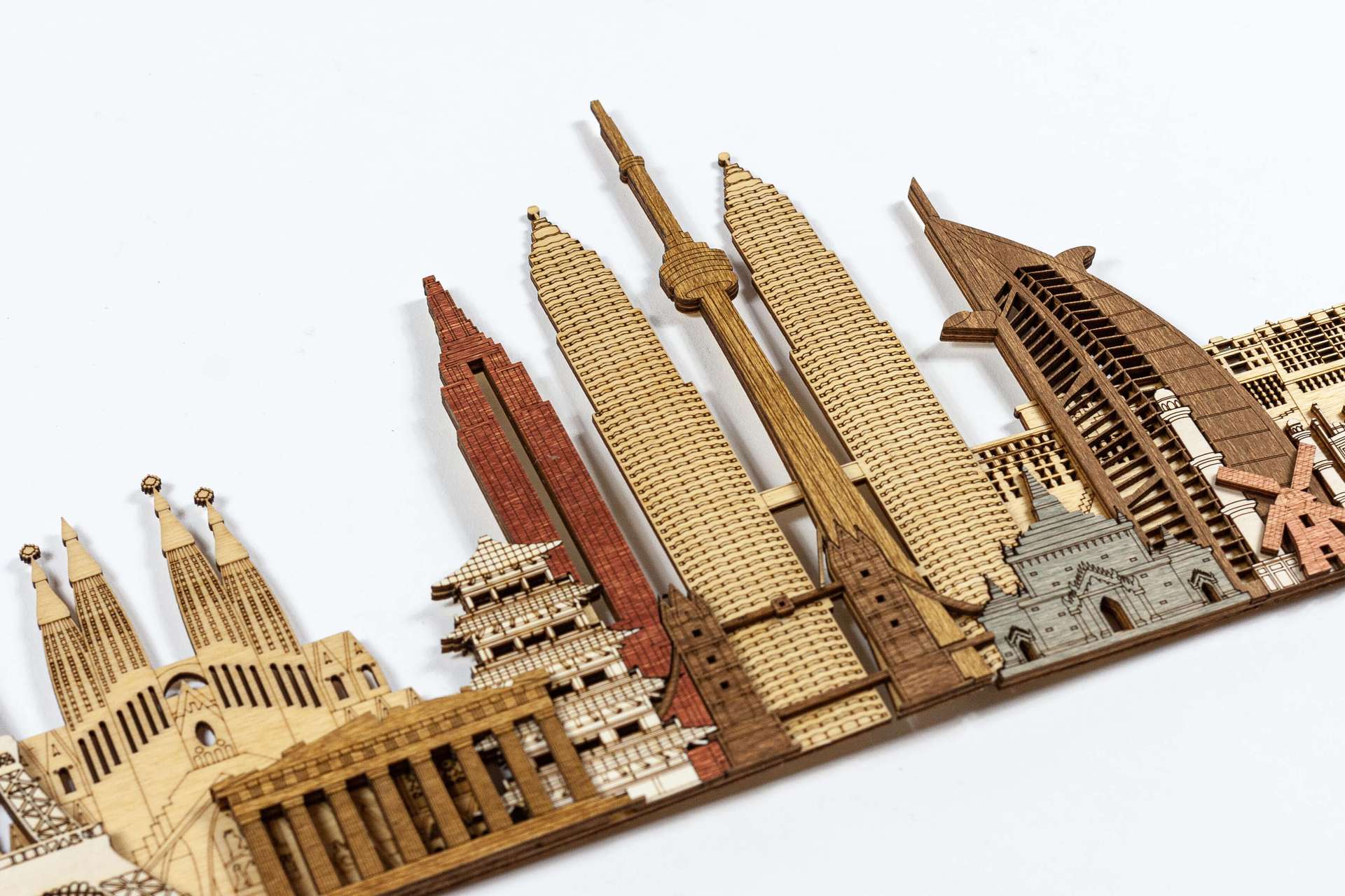 World Landmarks deluxe wooden panel 150cm