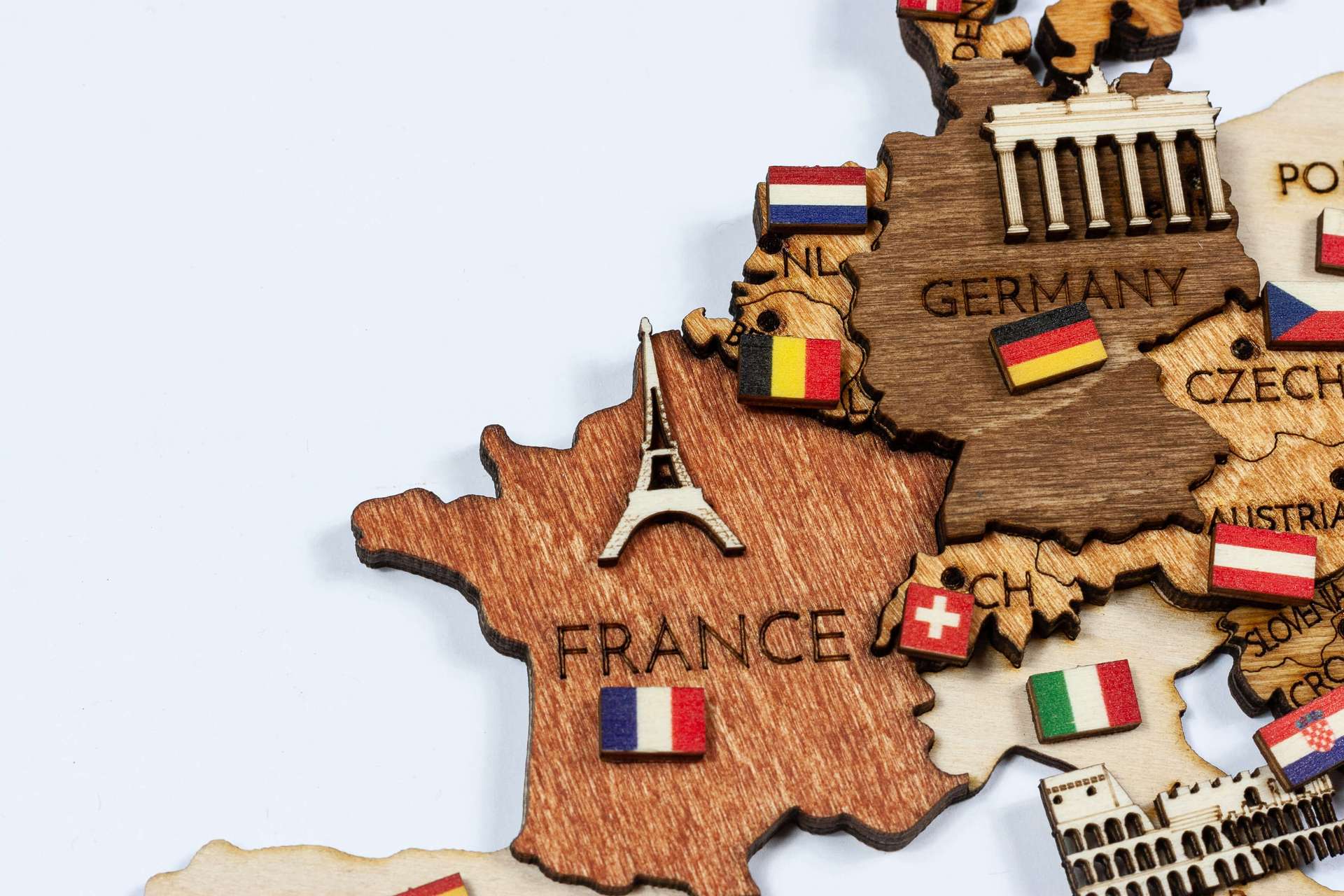 Wooden Mini Landmarks (stickable)