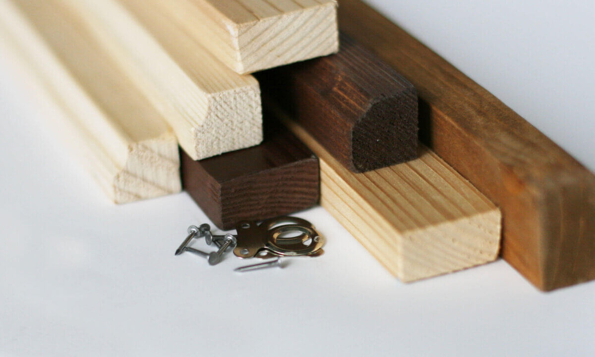 Wooden Wall Bars for A1 Maps