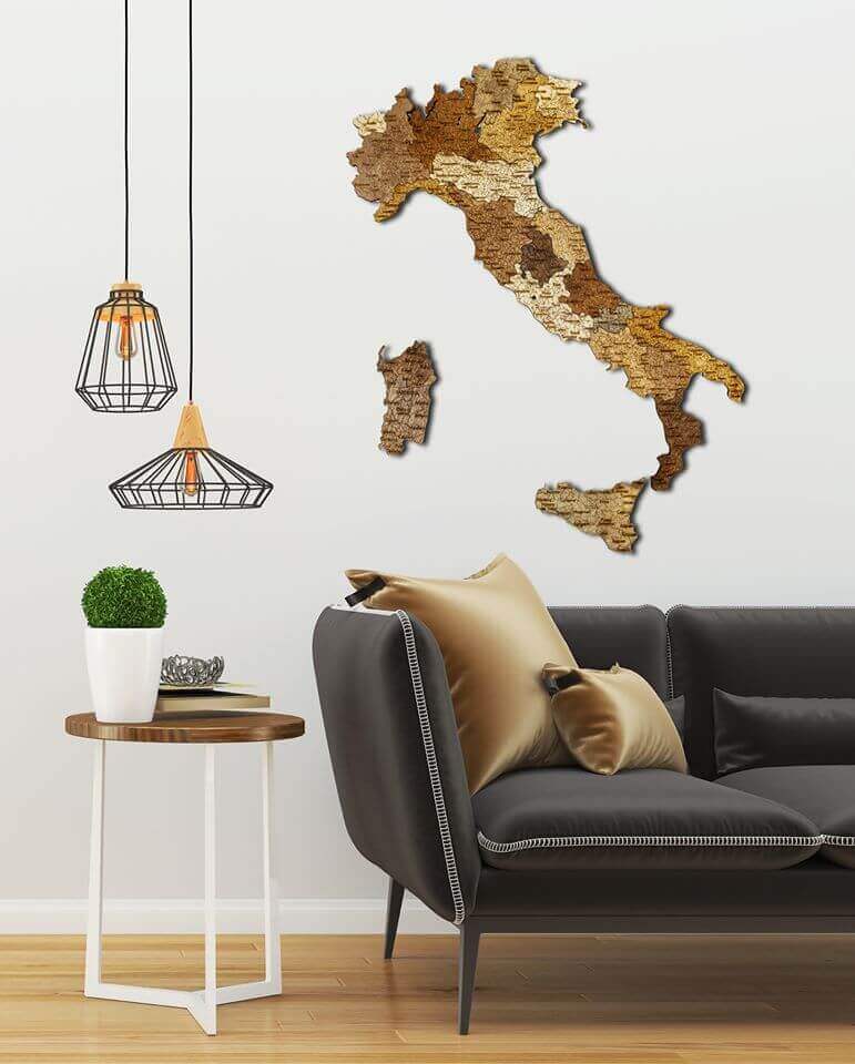 Wooden Map of Italy